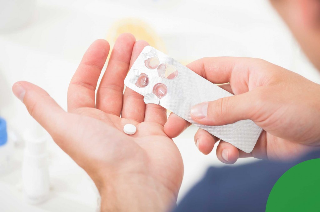 Qué debes saber sobre la interacción entre complementos alimenticios y fármacos